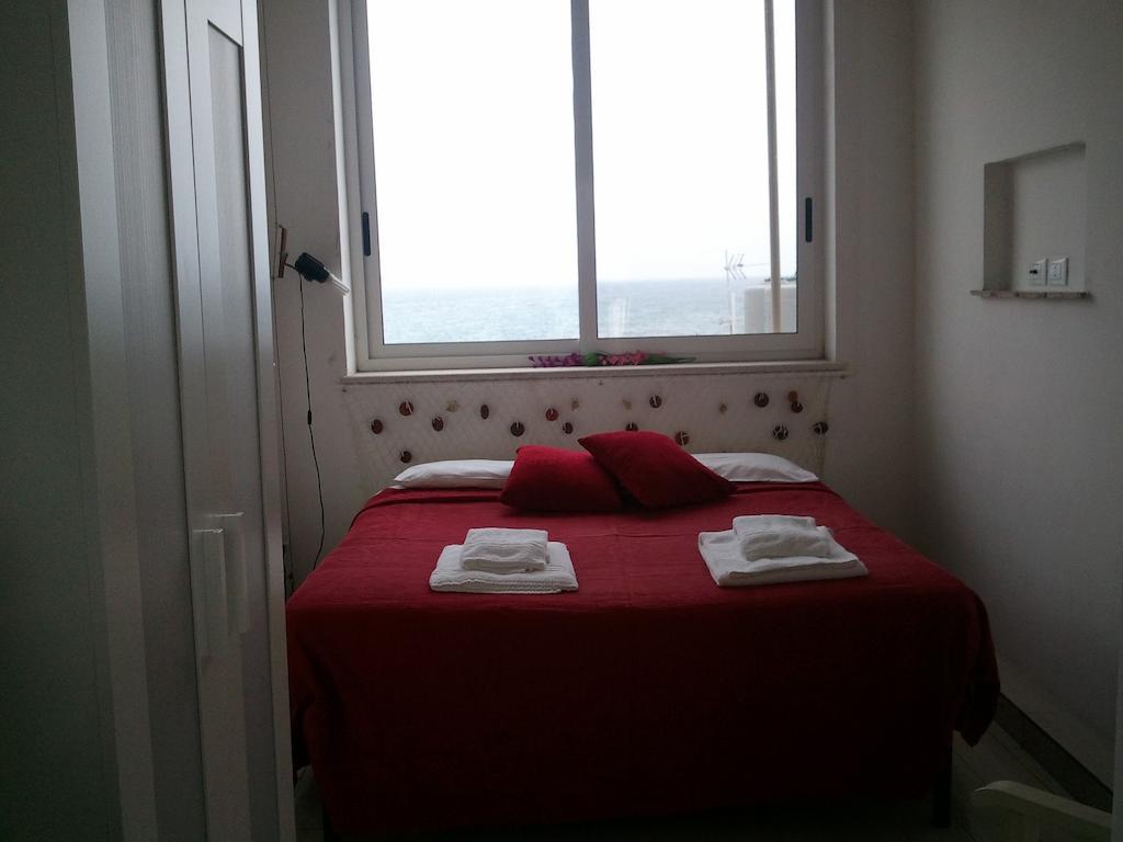 Le Casuzze Di Trapani Vista Mare Apartment ห้อง รูปภาพ